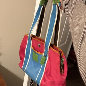 Vintage Coach colorful purse/ lunch box IR5656